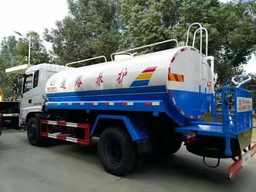 12����12�����|�L(f��ng)���õױP�G����ˮ܇�DƬ