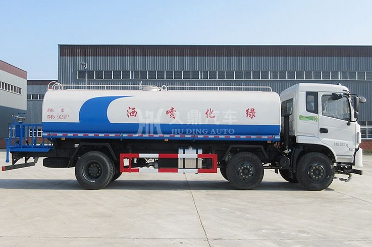 東風特商前四后四20噸灑水車圖片 東風特商前四后四20噸灑水車圖片