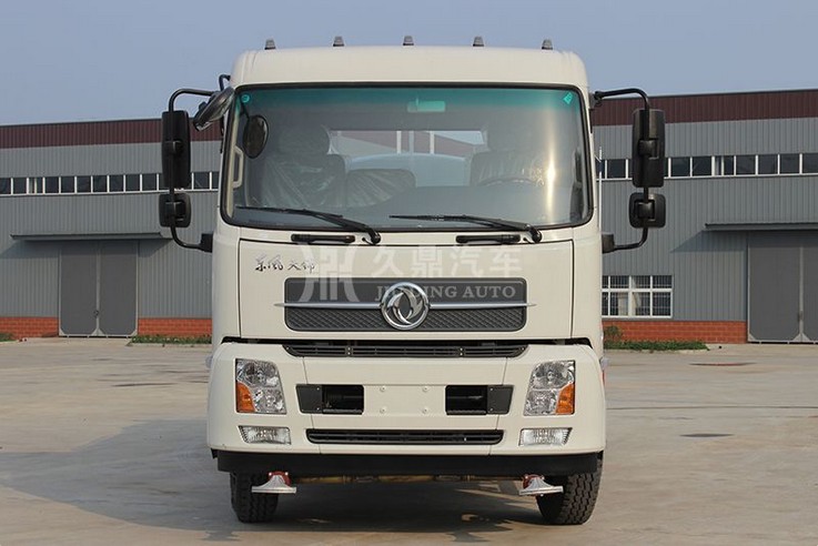 10噸東風天錦綠化灑水車圖片 10噸東風天錦綠化灑水車圖片