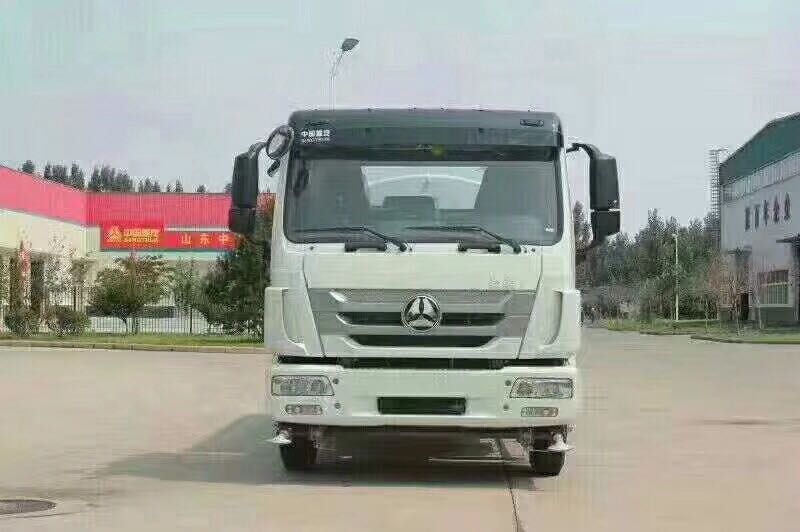 10噸灑水車報(bào)價(jià)多少錢一輛_國(guó)五重汽豪瀚10噸綠化灑水車廠家價(jià)格4