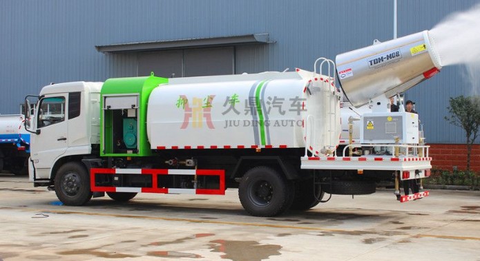 東風天錦多功能抑塵車廠家價格3