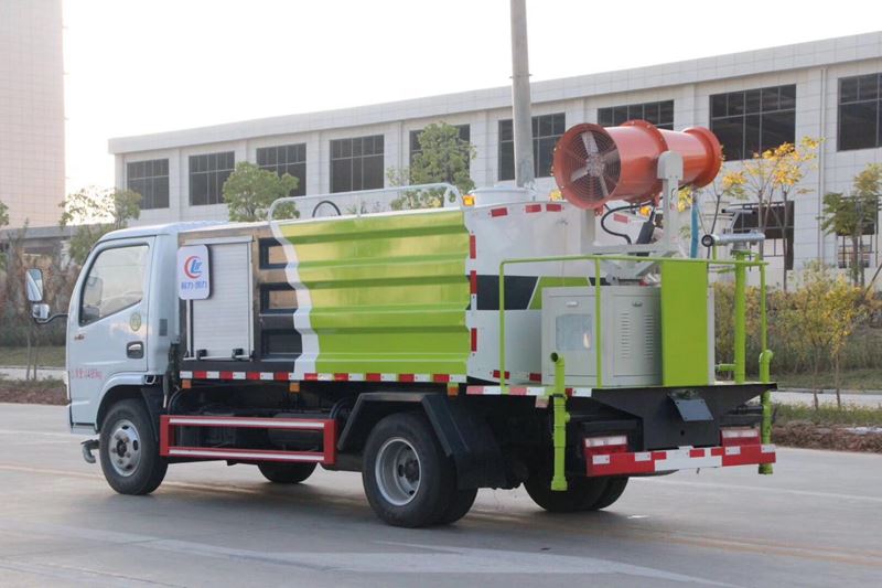 東風(fēng)小多利卡5方藍(lán)牌抑塵車圖片 東風(fēng)小多利卡5方藍(lán)牌抑塵車圖片