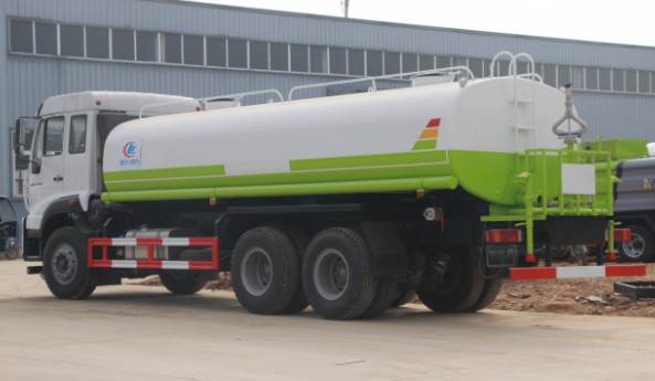 ����˹̫�����݆18����ˮ܇����DƬ