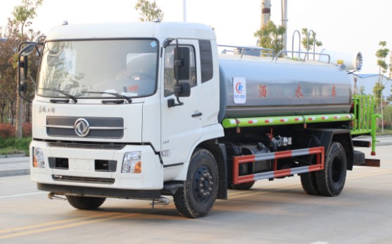 東風(fēng)天錦霧炮車高清圖片 東風(fēng)天錦霧炮車高清圖片