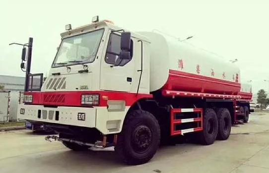 40�����w�Vɽ��ˮ܇�DƬ