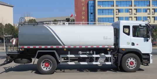 國六14噸東風多利卡D9灑水車圖片 國六14噸東風多利卡D9灑水車圖片