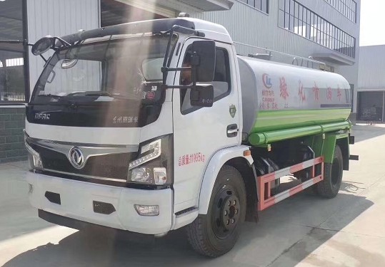 10方灑水車(chē)廠家_國(guó)六10噸東風(fēng)多利卡綠化灑水車(chē)3