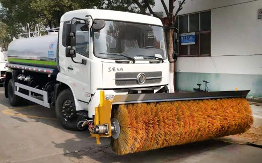 �๦�ܞ�ˮ܇-12���|�L(f��ng)���\����ѩ�Lˢ��ˮ܇