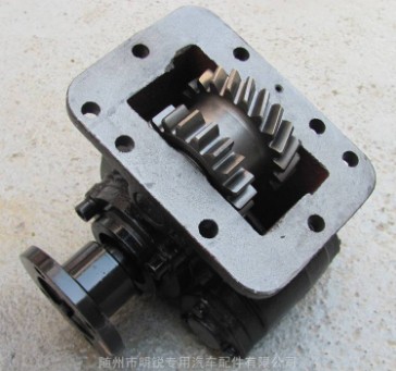 東風5檔7DS52-00030變速箱取力器圖片 東風5檔7DS52-00030變速箱取力器圖片