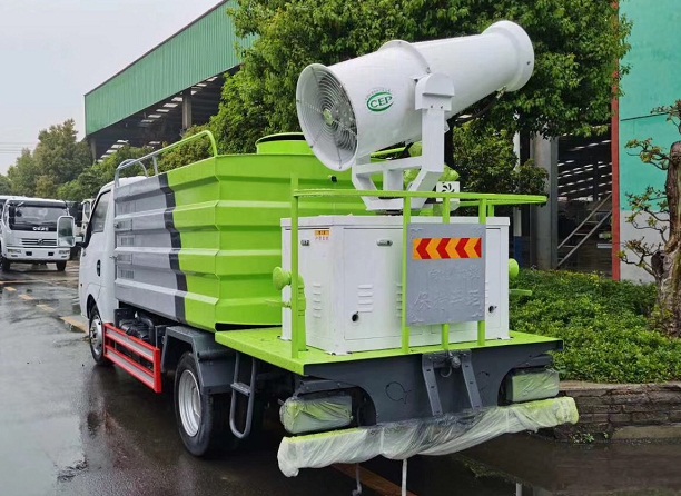 �����|�L(f��ng);���։m܇�DƬ