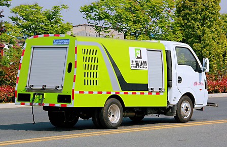 國六東風途逸路面養(yǎng)護車 國六東風途逸路面養(yǎng)護車