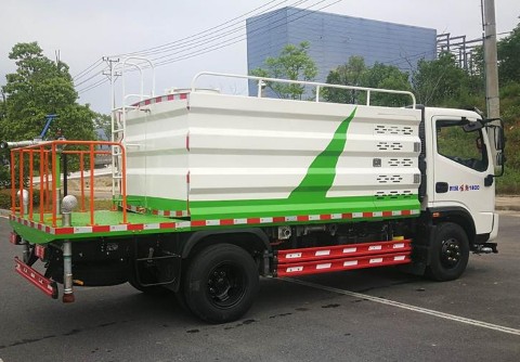 多功能抑塵車價(jià)格_國六7方時(shí)風(fēng)風(fēng)馳藍(lán)牌多功能抑塵車廠家價(jià)格4