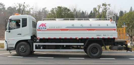 東風12噸純電動灑水車 東風12噸純電動灑水車