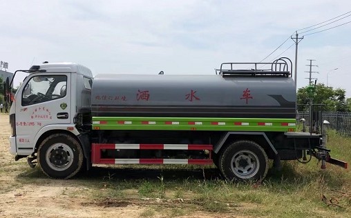 12臺二手國六東風福瑞卡10方灑水車圖片 12臺二手國六東風福瑞卡10方灑水車圖片