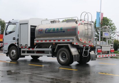 東風凱普特5噸純電動灑水車 東風凱普特5噸純電動灑水車