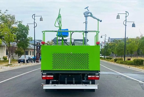 國(guó)六東風(fēng)多利卡路面清洗車(chē) 國(guó)六東風(fēng)多利卡路面清洗車(chē)