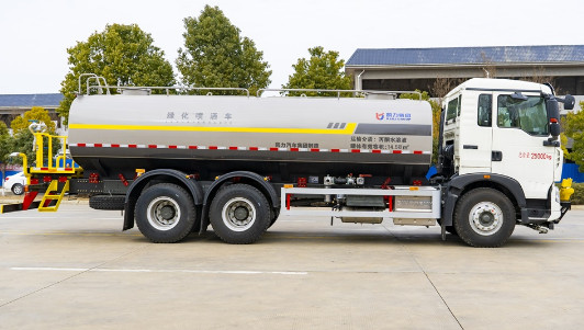 �����ǵ¿����݆18����ˮ܇(ch��)