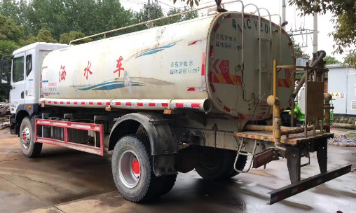 二手15方六缸機灑水車_二手15方東風多利卡D9灑水車5