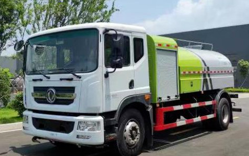 18噸東風(fēng)純電動(dòng)灑水車 18噸東風(fēng)純電動(dòng)灑水車