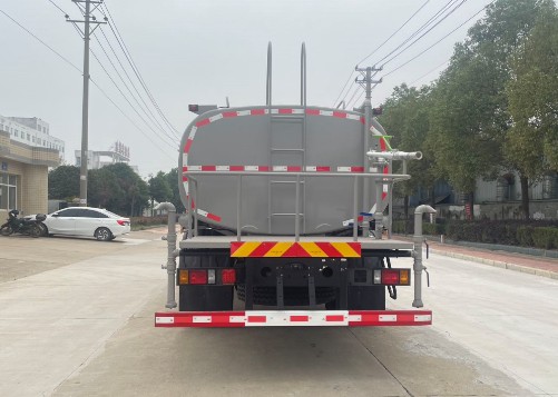 15����������V5��ˮ܇