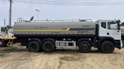 25噸灑水車價格_東風華神T5前四后八25方灑水車_凱力風牌KLF5310GPSE6型綠化噴灑車3