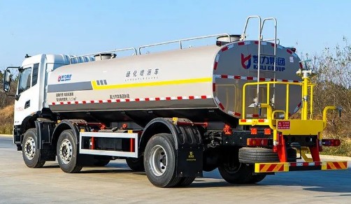 20���|�L(f��ng)���\С���S��ˮ܇(ch��)_�|�L(f��ng)���\ǰ�ĺ���20����ˮ܇(ch��)