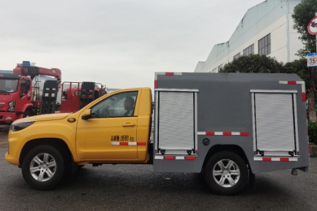 福田單排皮卡森林消防灑水車_程力威牌CLW5040TGPADY型遠(yuǎn)程供排水搶險(xiǎn)車 福田單排皮卡森林消防灑水車_程力威牌CLW5040TGPADY型遠(yuǎn)程供排水搶險(xiǎn)車
