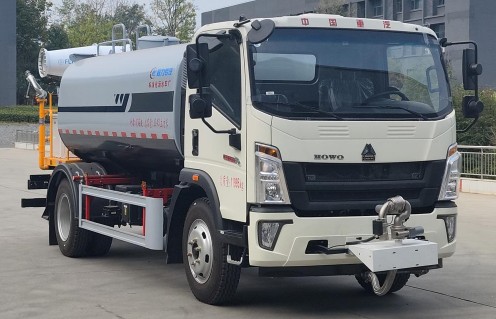 灑水車圖片 灑水車圖片